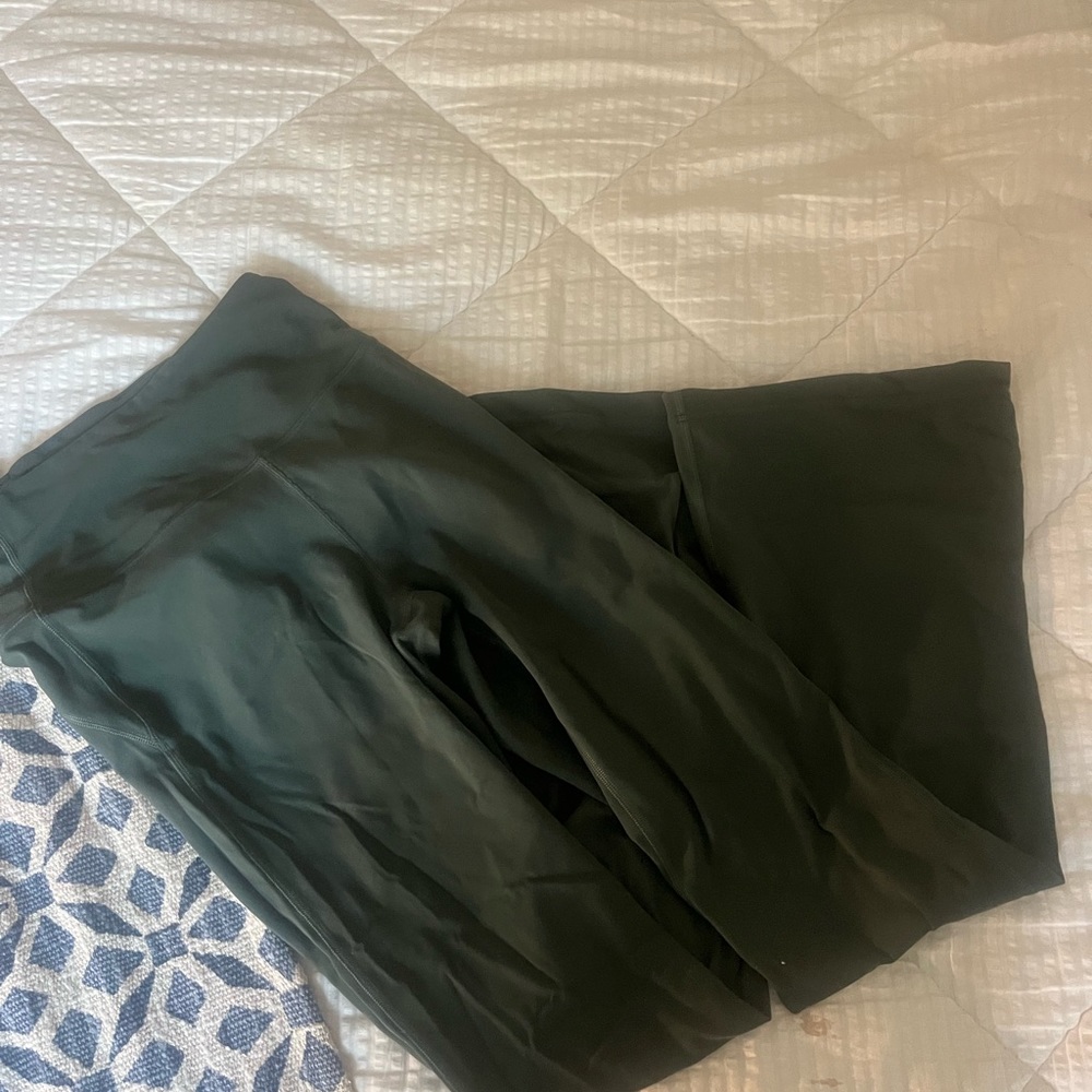 Lulu Flare Align. Worn once.